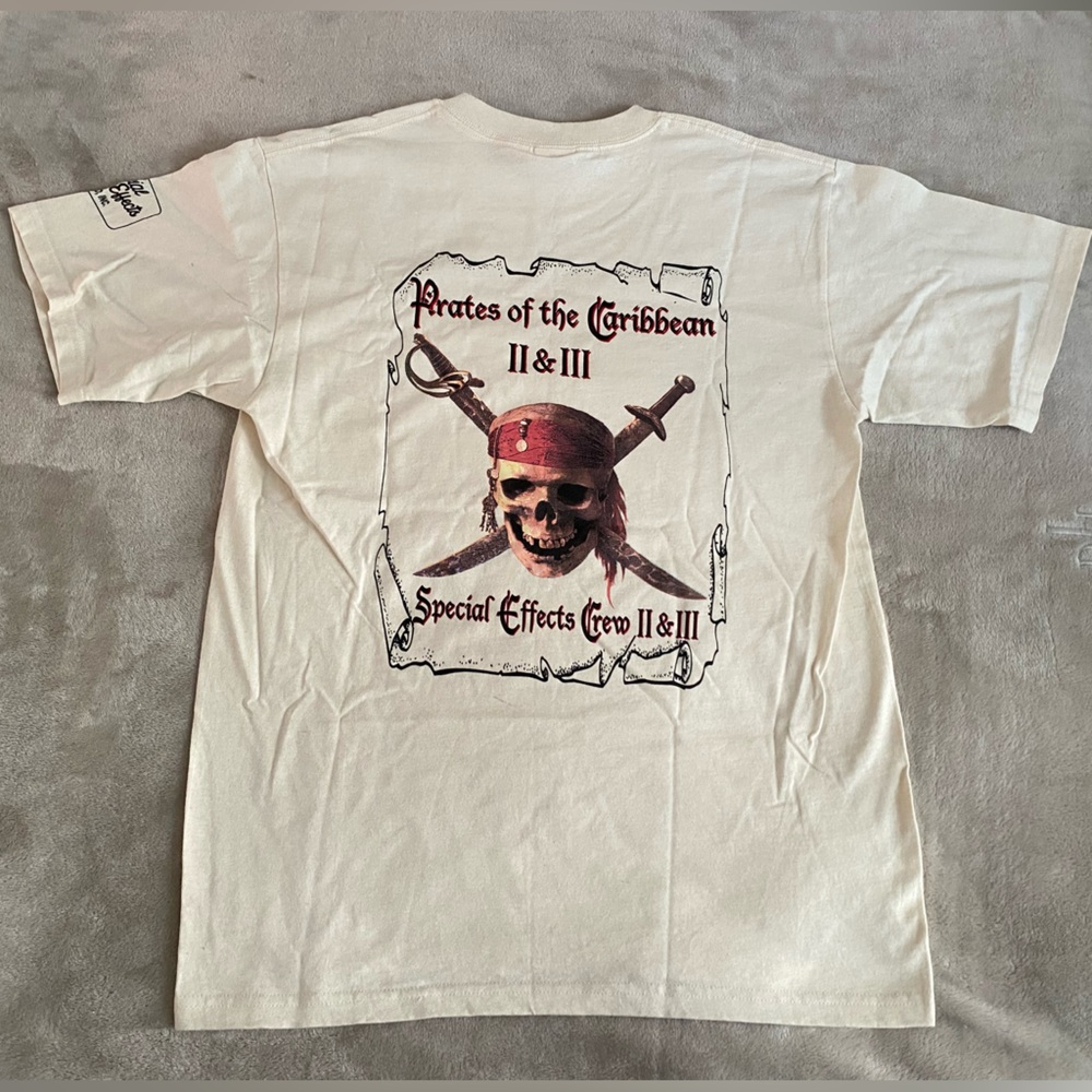 Pirates of the Caribbean 2 & 3 men’s medium Tshirt. Cream color. Never worn
